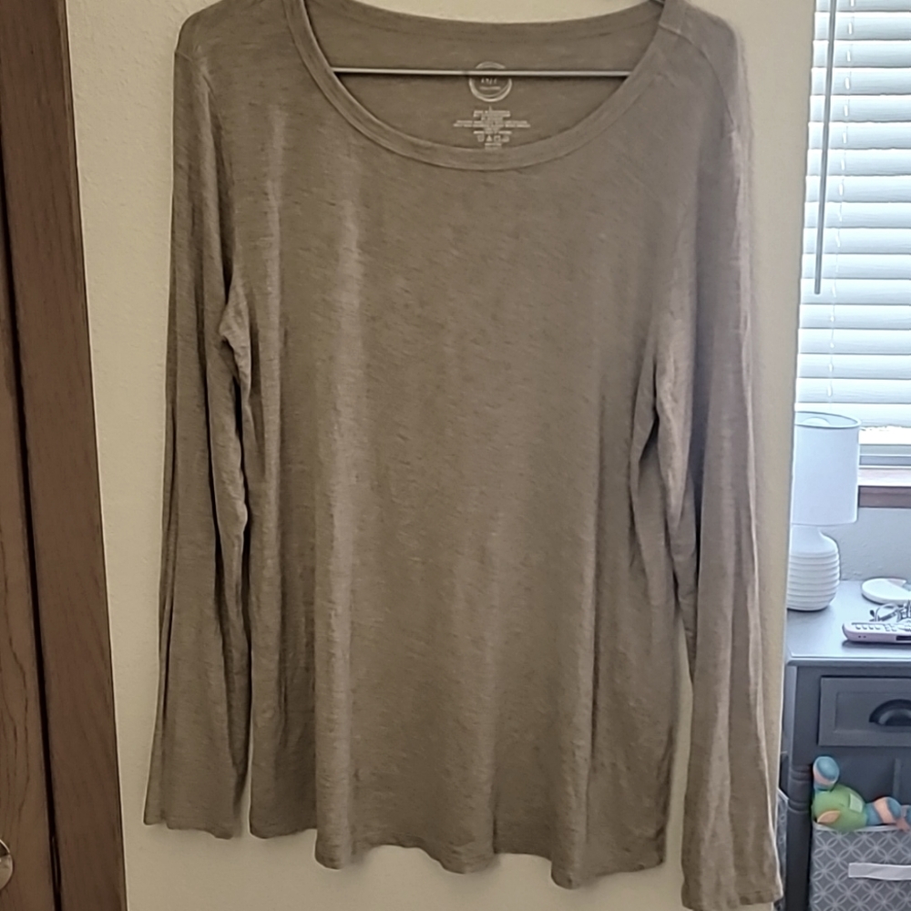 Tan long sleeve scoop neck